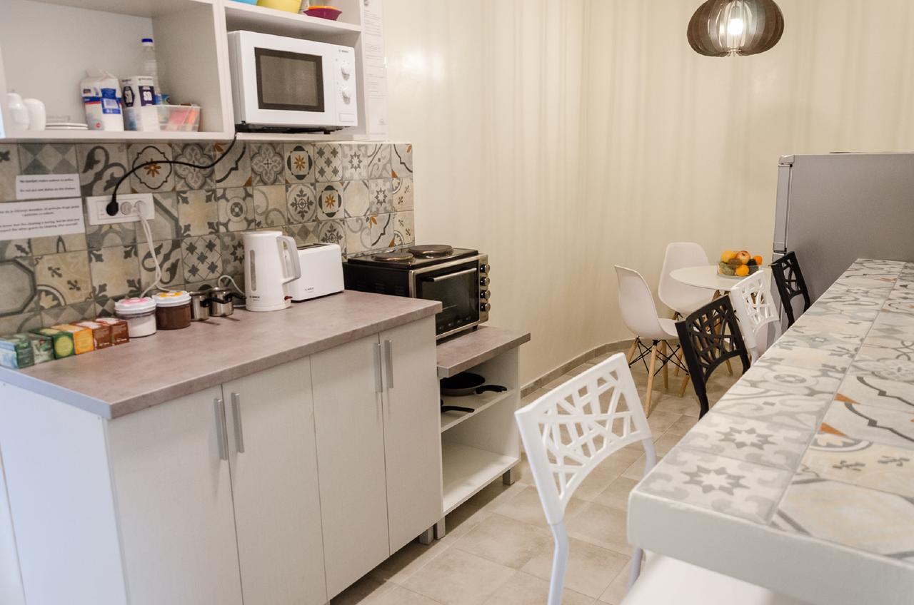Roommates Hostel Белград Экстерьер фото