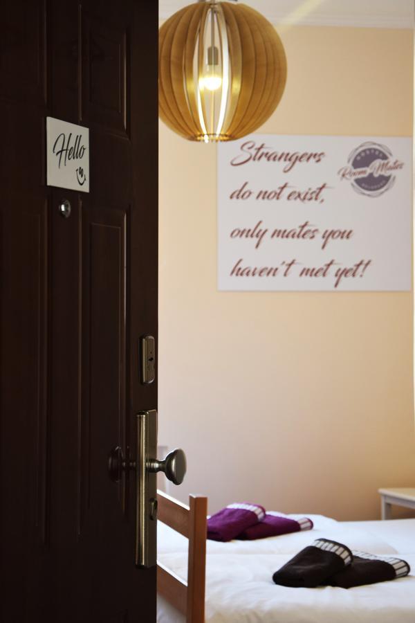 Roommates Hostel Белград Экстерьер фото